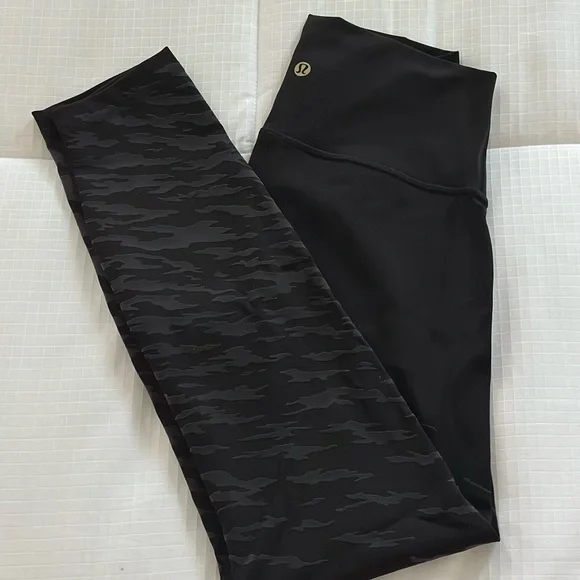 Lululemon Lunar New Year - Year of the Tiger - Picture 1 of 3